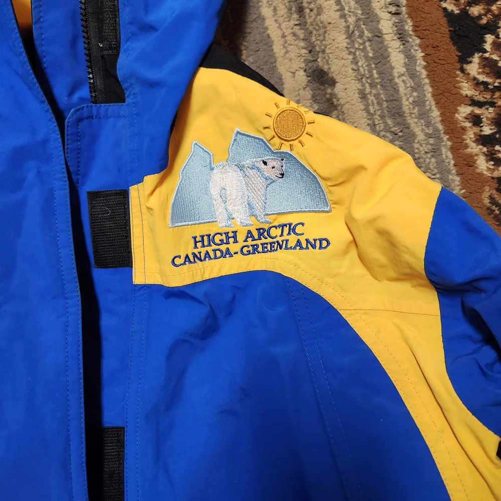 Que Vibrant Blue and Yellow Ski Jacket - Picture 6 of 14
